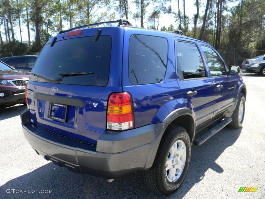 2006 Escape XLT V6 - Sonic Blue Metallic / Medium/Dark Flint photo #5