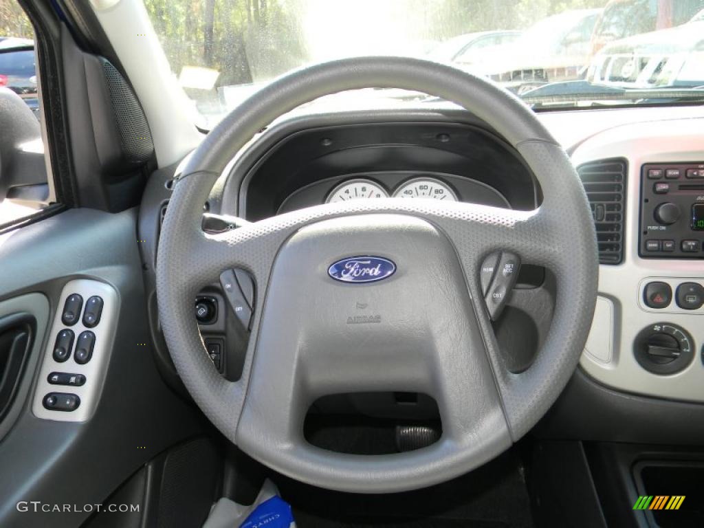 2006 Escape XLT V6 - Sonic Blue Metallic / Medium/Dark Flint photo #17