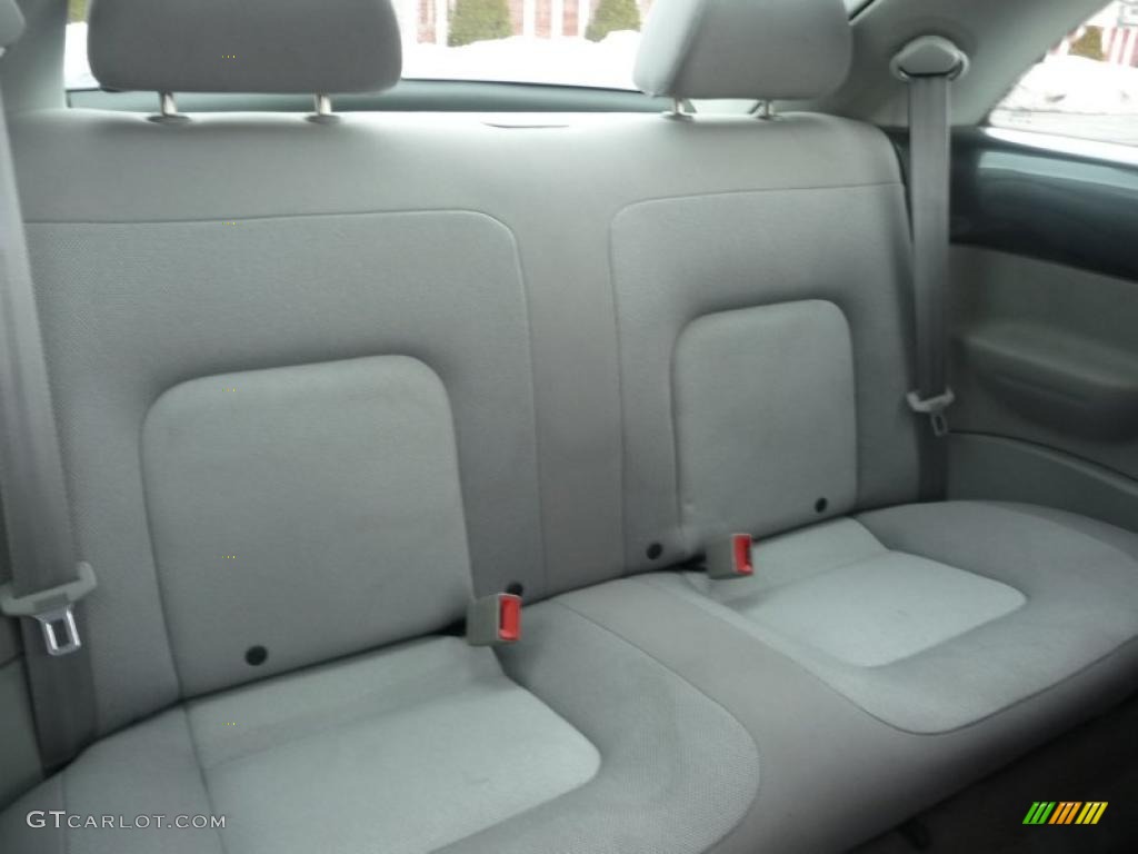 Grey Interior 2003 Volkswagen New Beetle GLS Coupe Photo #45639898