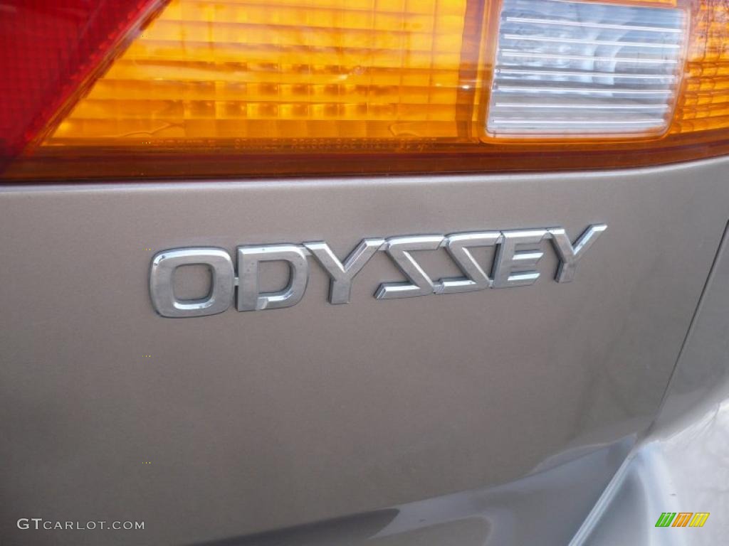 2004 Odyssey EX-L - Sandstone Metallic / Quartz photo #13