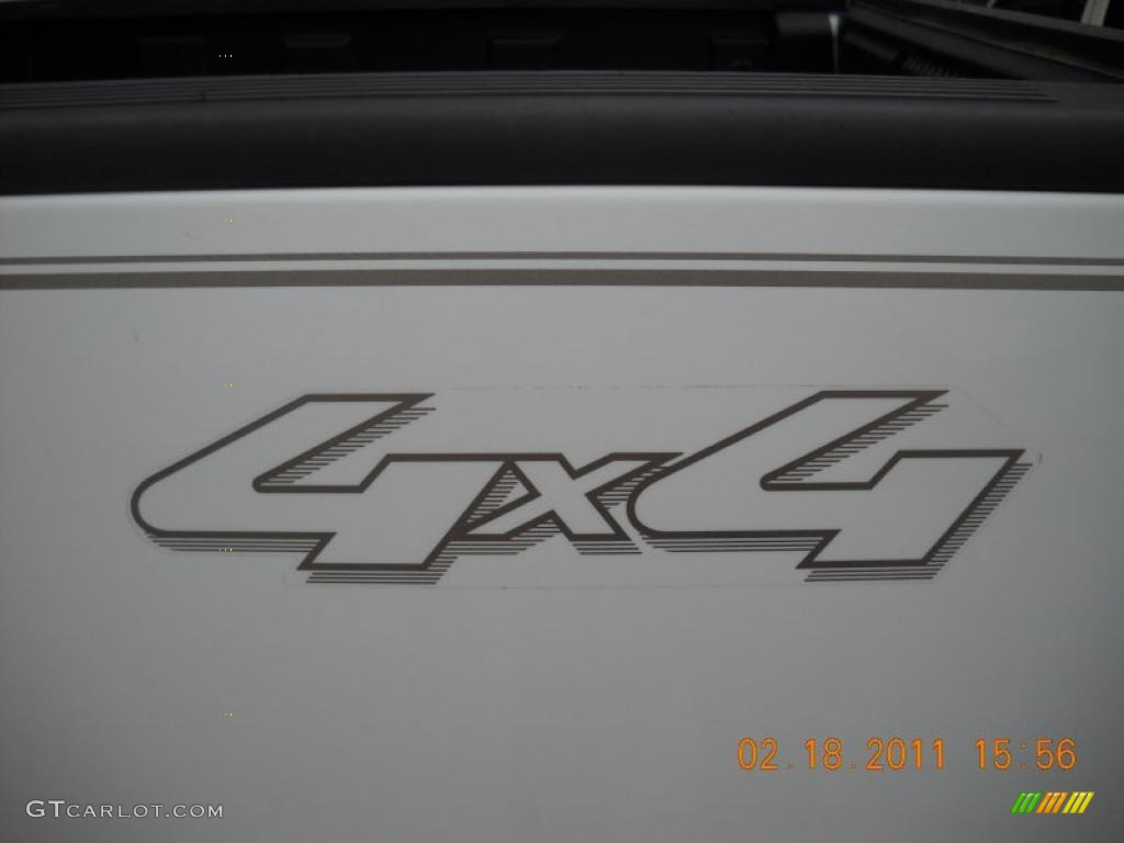 2005 F150 Lariat SuperCrew 4x4 - Oxford White / Tan photo #9