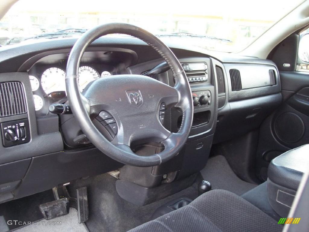 Dark Slate Gray Interior 2002 Dodge Ram 1500 SLT Quad Cab 4x4 Photo #45642465