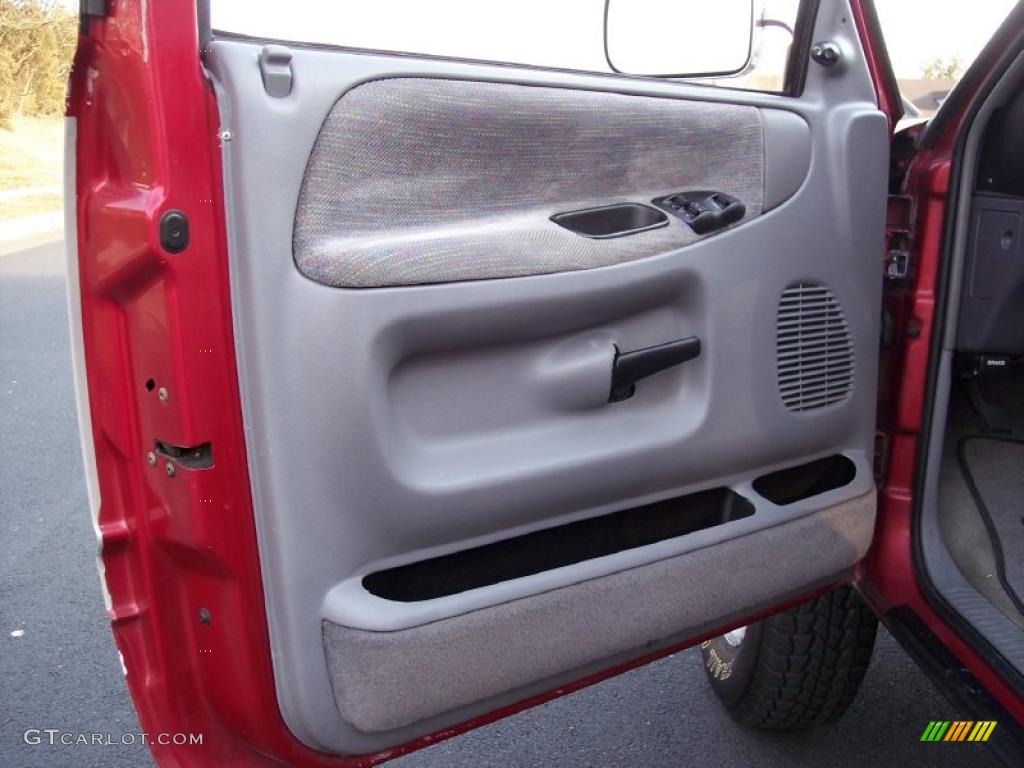 1997 Dodge Ram 1500 Laramie SLT Extended Cab 4x4 Mist Gray Door Panel Photo #45643709