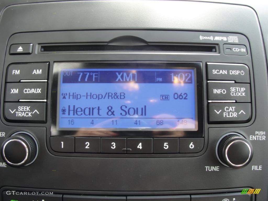 2011 Hyundai Elantra Touring GLS Controls Photo #45650221
