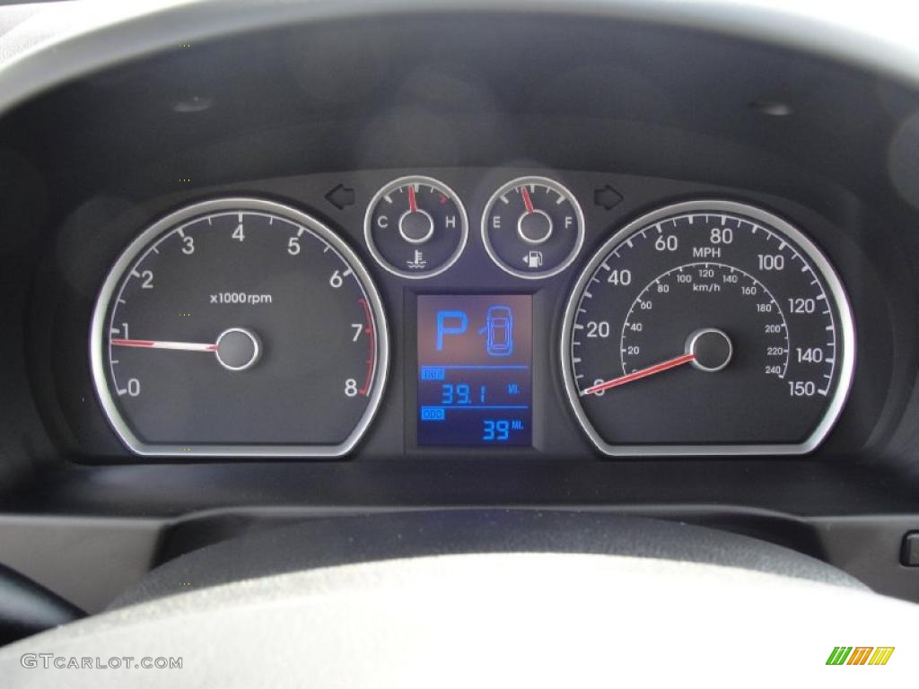 2011 Hyundai Elantra Touring GLS Gauges Photo #45650261