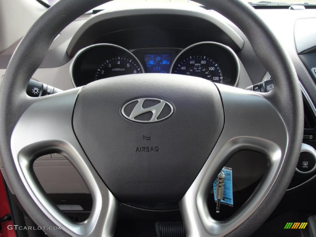 2011 Hyundai Tucson GL Taupe Steering Wheel Photo #45651169