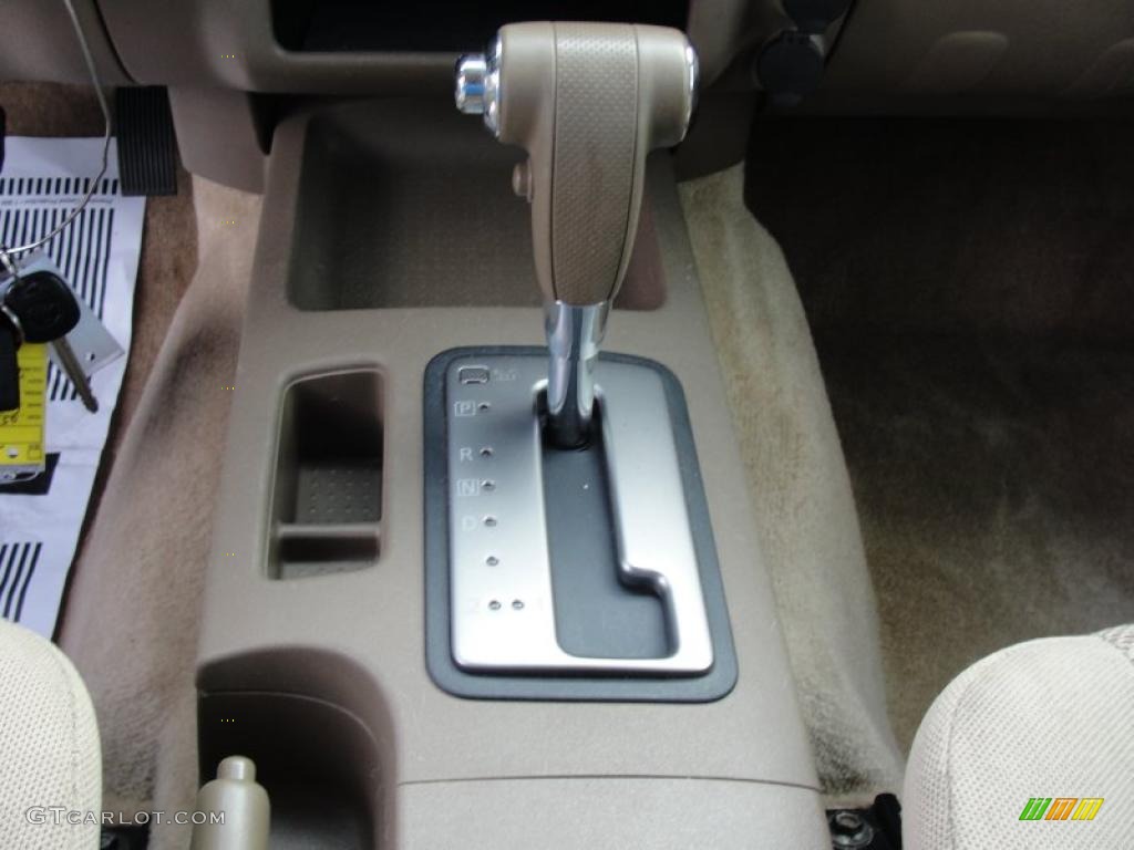 2005 Nissan Frontier SE Crew Cab Transmission Photos