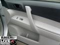 Classic Silver Metallic - Highlander 4WD Photo No. 17