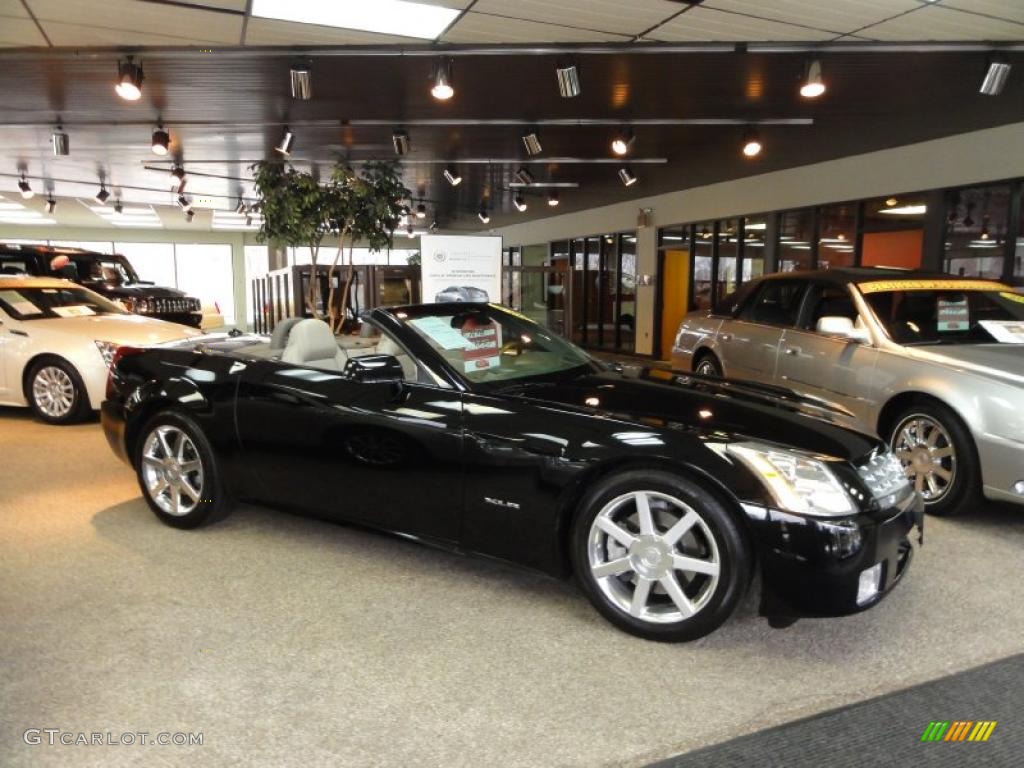 Black Raven 2005 Cadillac XLR Roadster Exterior Photo #45657196