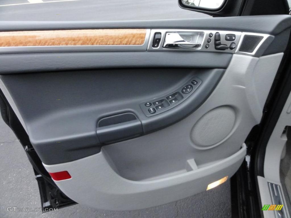 2008 Chrysler Pacifica Limited Pastel Slate Gray Door Panel Photo #45658209