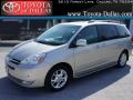 Silver Shadow Pearl - Sienna XLE Photo No. 1