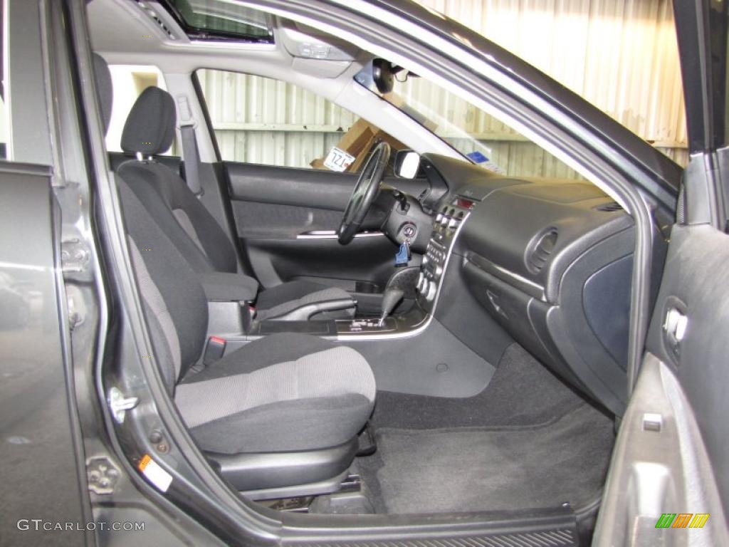 Gray Interior 2004 Mazda MAZDA6 s Hatchback Photo #45659243