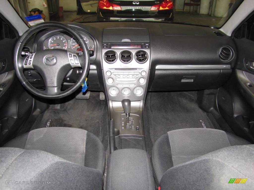2004 Mazda MAZDA6 s Hatchback Gray Dashboard Photo #45659285