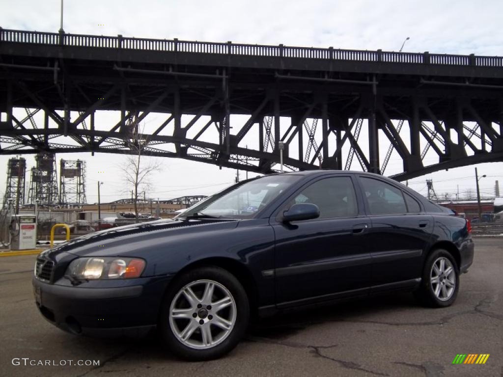 Cosmos Blue Metallic 2002 Volvo S60 2.4T Exterior Photo #45661485