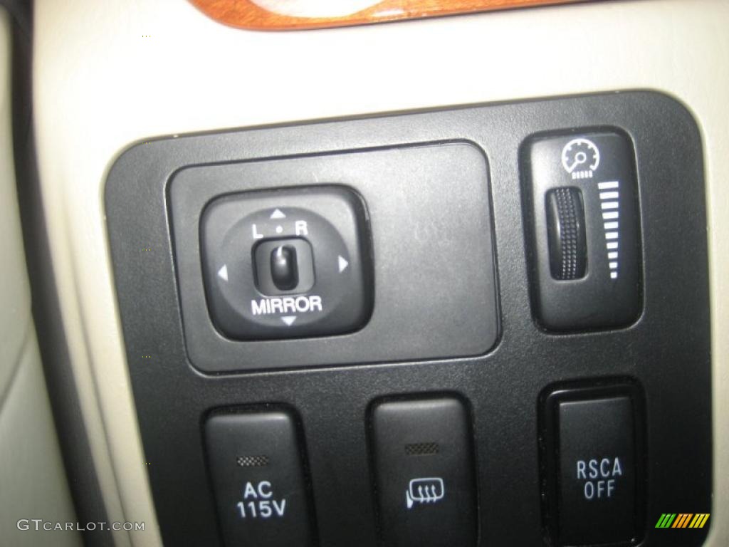 2005 GX 470 - Black Onyx / Dark Gray photo #19