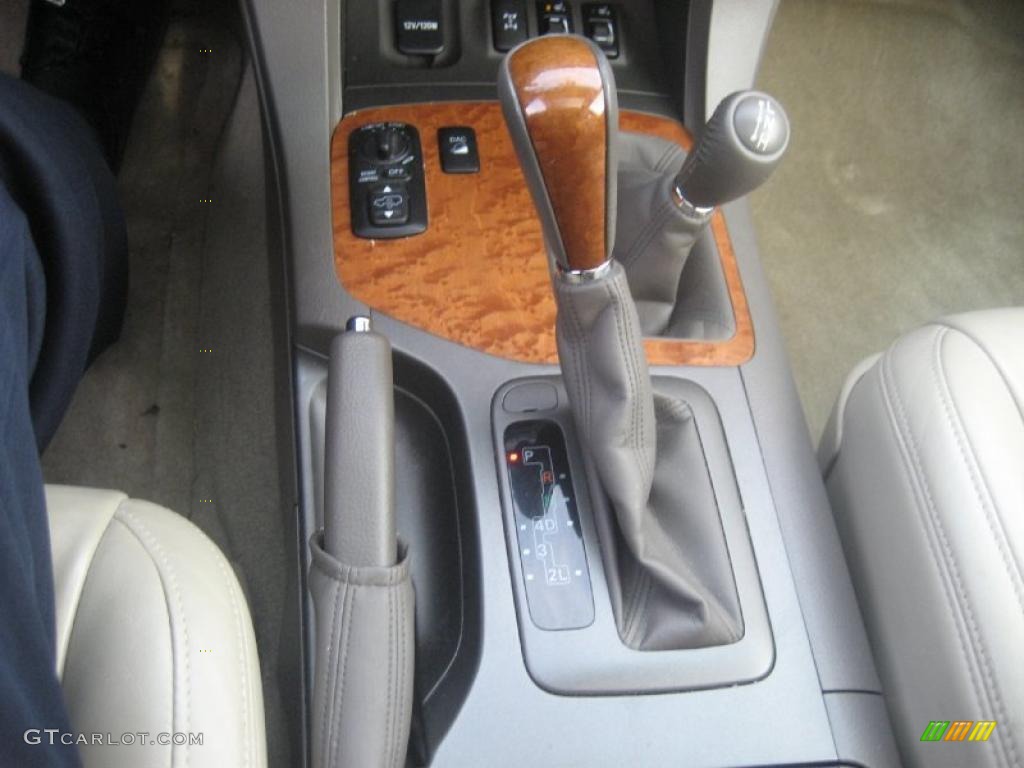 2005 GX 470 - Black Onyx / Dark Gray photo #27