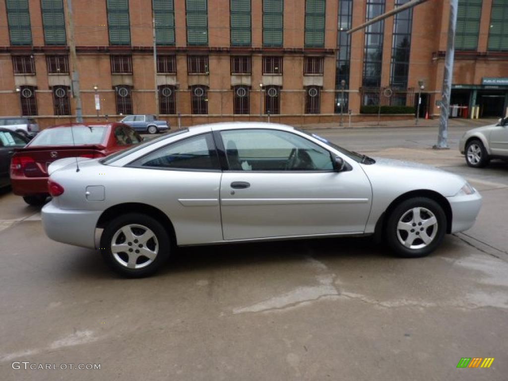 Ultra Silver Metallic 2004 Chevrolet Cavalier LS Coupe Exterior Photo #45662121