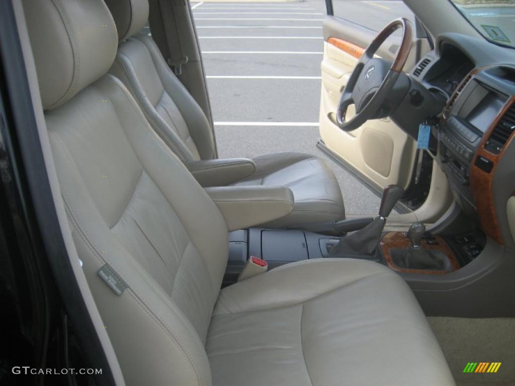 2005 GX 470 - Black Onyx / Dark Gray photo #31