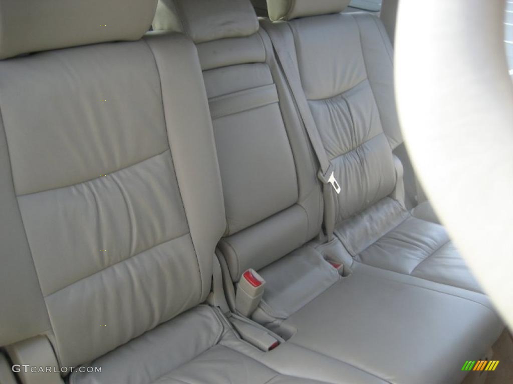 2005 GX 470 - Black Onyx / Dark Gray photo #39