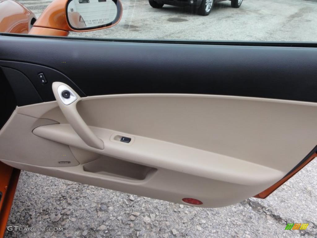 2008 Chevrolet Corvette Coupe Cashmere Door Panel Photo #45662605