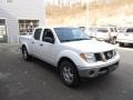 Avalanche White - Frontier SE Crew Cab 4x4 Photo No. 6