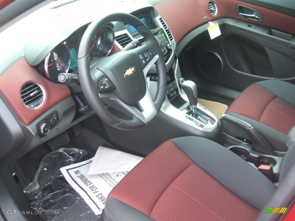 Jet Black/Sport Red Interior 2011 Chevrolet Cruze LT/RS Photo #45663469