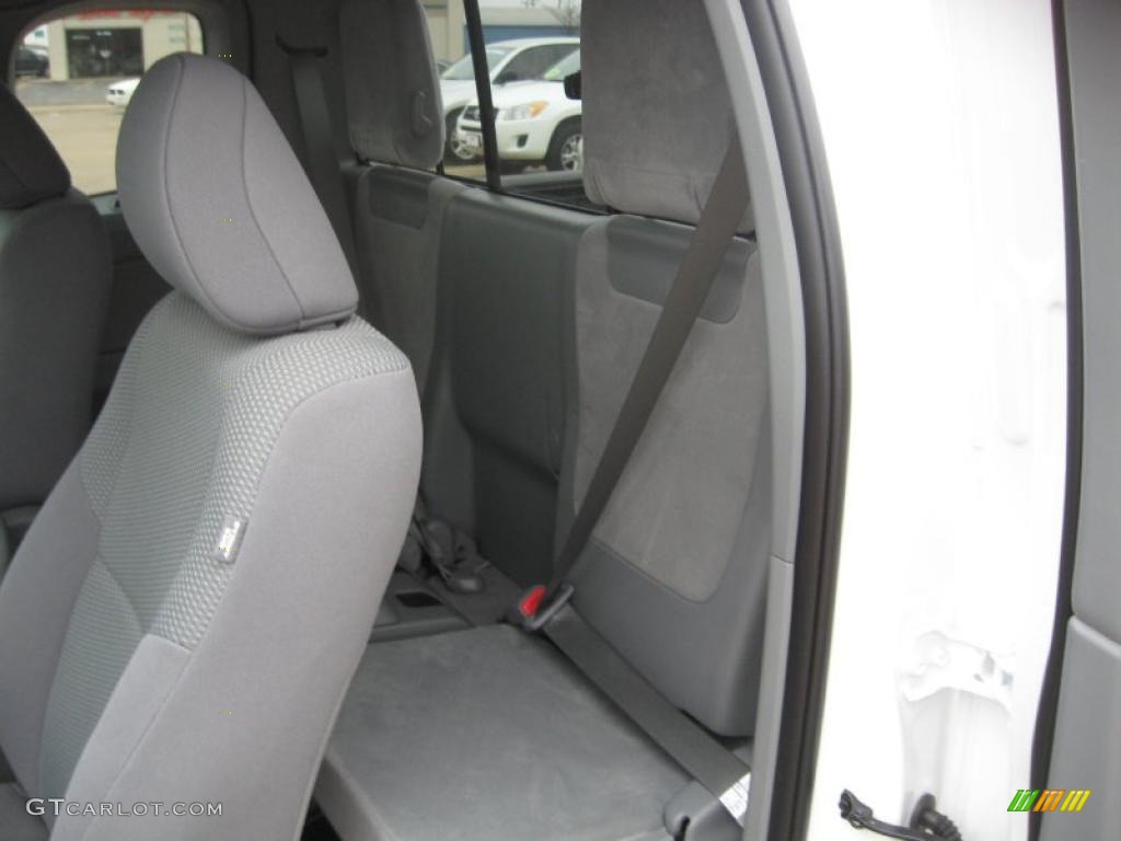 2011 Tacoma Access Cab - Super White / Graphite Gray photo #14