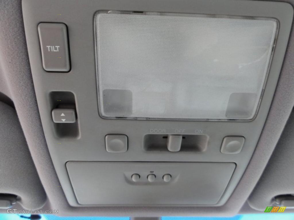 1998 Lexus GS 400 Controls Photo #45665345