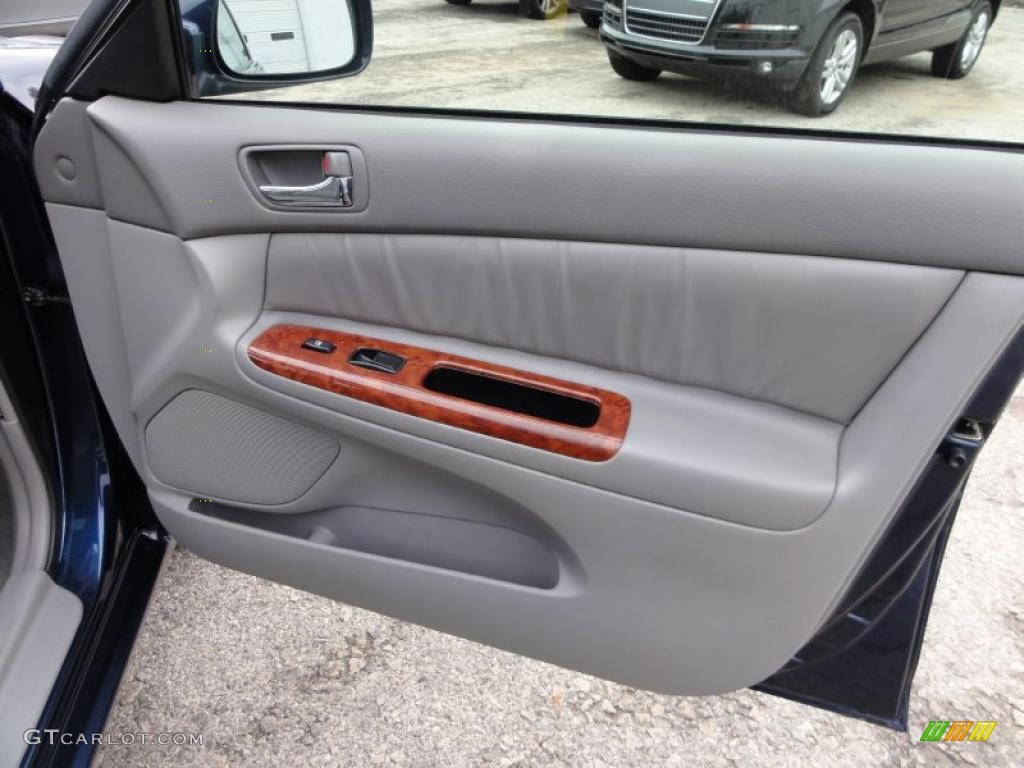 2002 Toyota Camry XLE V6 Stone Door Panel Photo #45665670
