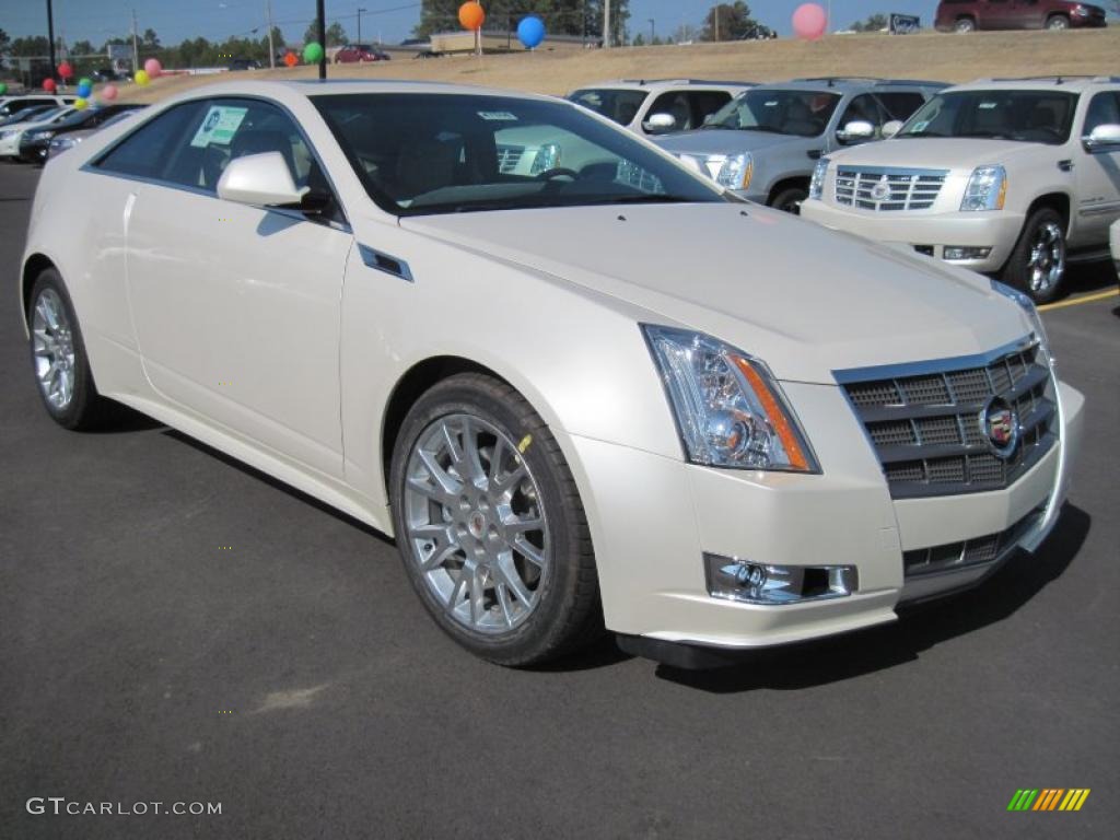 White Diamond Tricoat 2011 Cadillac CTS Coupe Exterior Photo #45666250