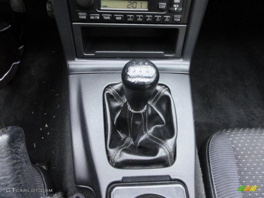 1996 Mazda MX-5 Miata Roadster Transmission Photos