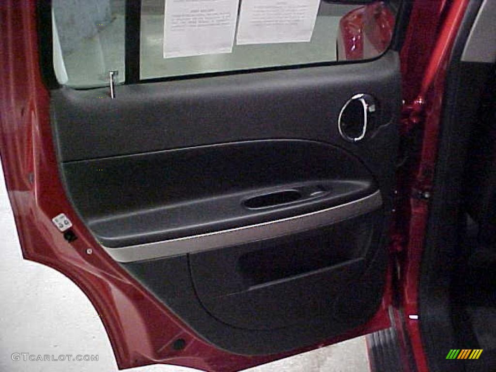 2011 HHR LT - Victory Red / Ebony photo #11