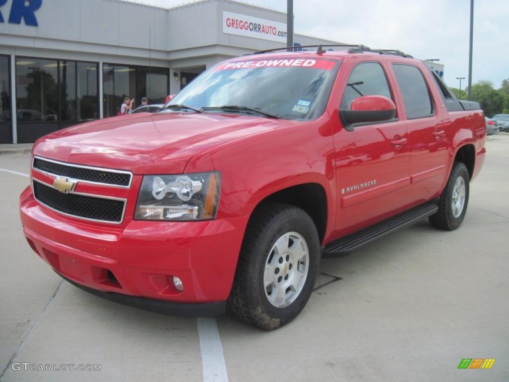 2007 Avalanche LT - Victory Red / Ebony/Light Cashmere photo #1