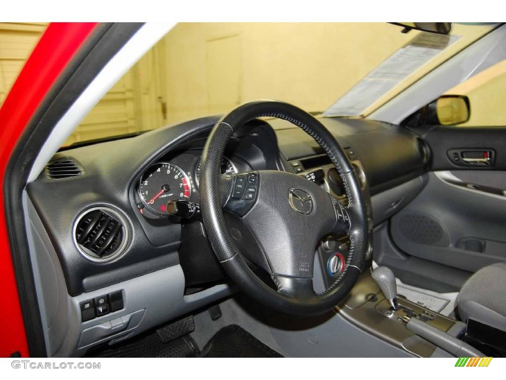 2005 Mazda MAZDA6 i Sport Hatchback Gray Dashboard Photo #45671090