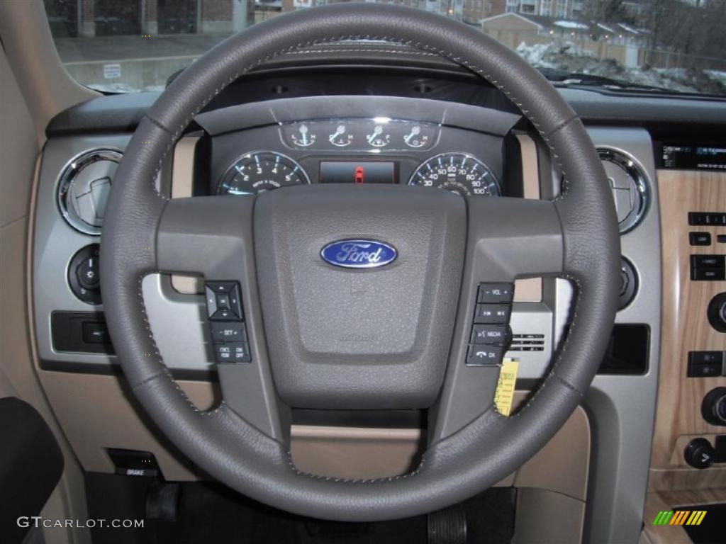 2011 F150 Lariat SuperCrew 4x4 - Tuxedo Black Metallic / Pale Adobe photo #11