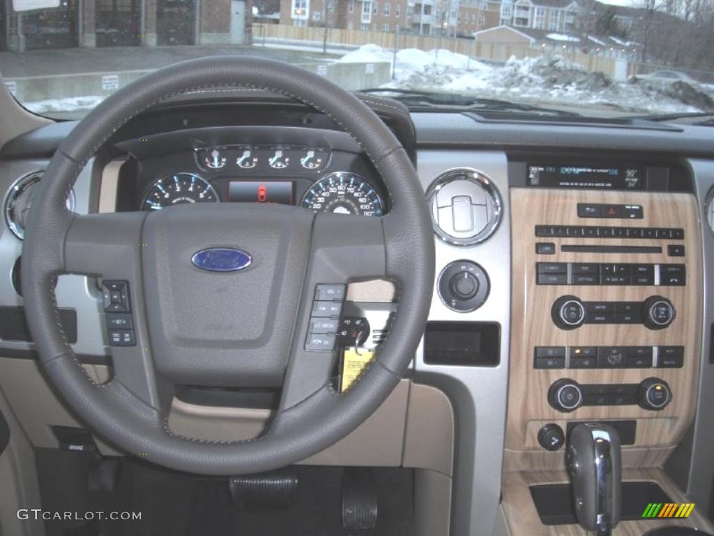 2011 F150 Lariat SuperCrew 4x4 - Tuxedo Black Metallic / Pale Adobe photo #15