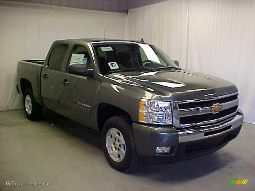 Steel Green Metallic Chevrolet Silverado 1500