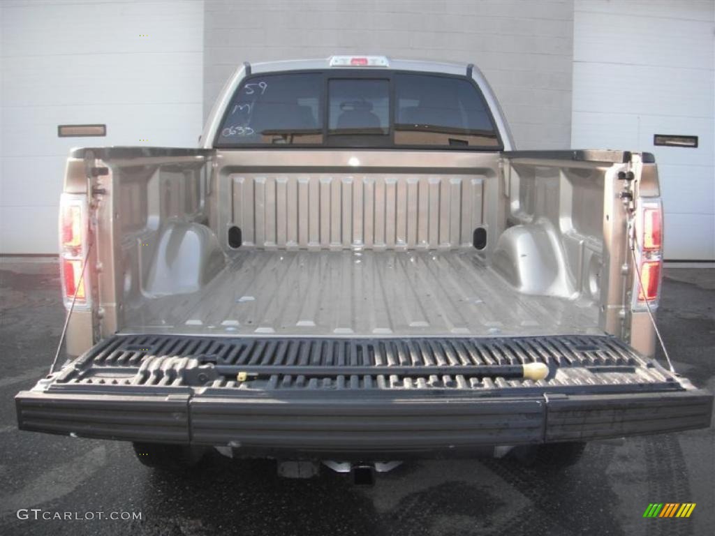 2011 F150 XLT SuperCab 4x4 - Pale Adobe Metallic / Pale Adobe photo #10