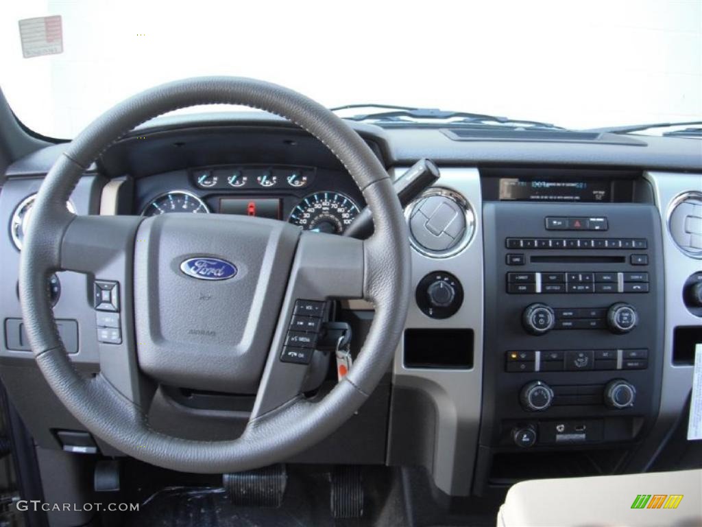 2011 F150 XLT SuperCab 4x4 - Pale Adobe Metallic / Pale Adobe photo #15