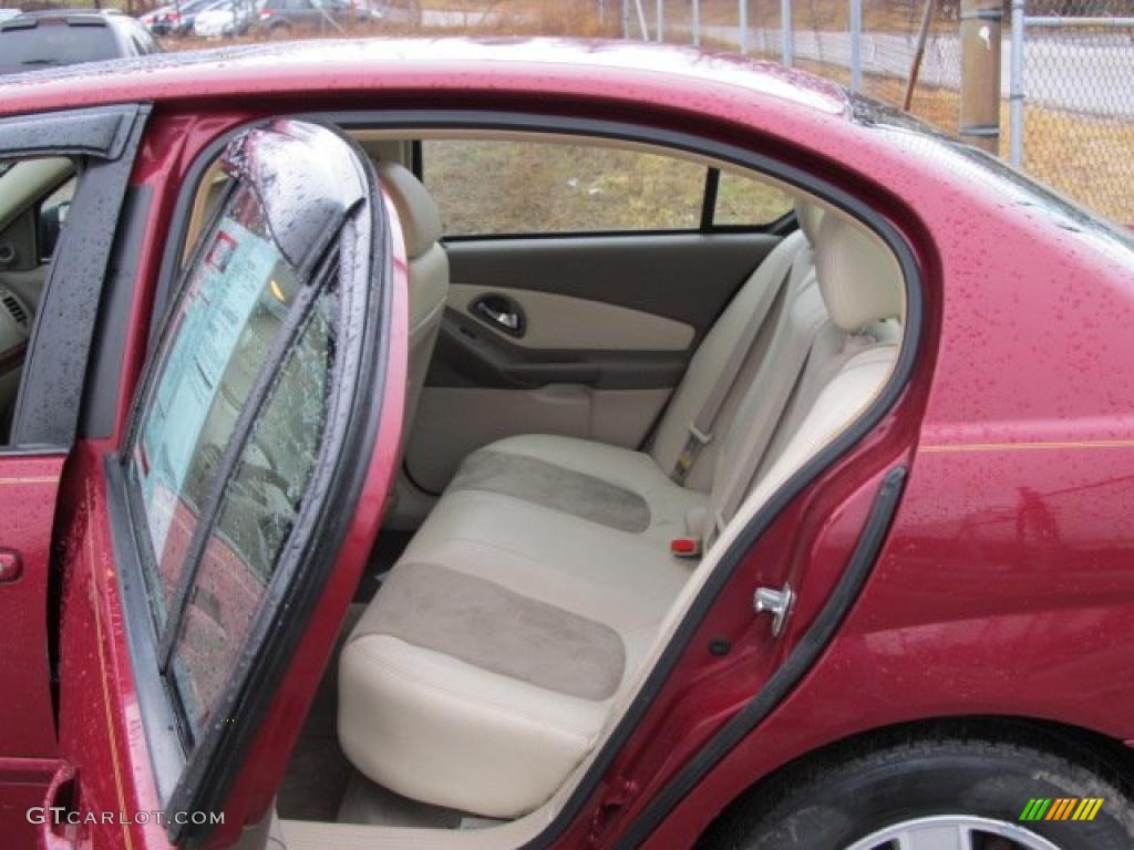 2004 Malibu LS V6 Sedan - Sport Red Metallic / Neutral photo #13