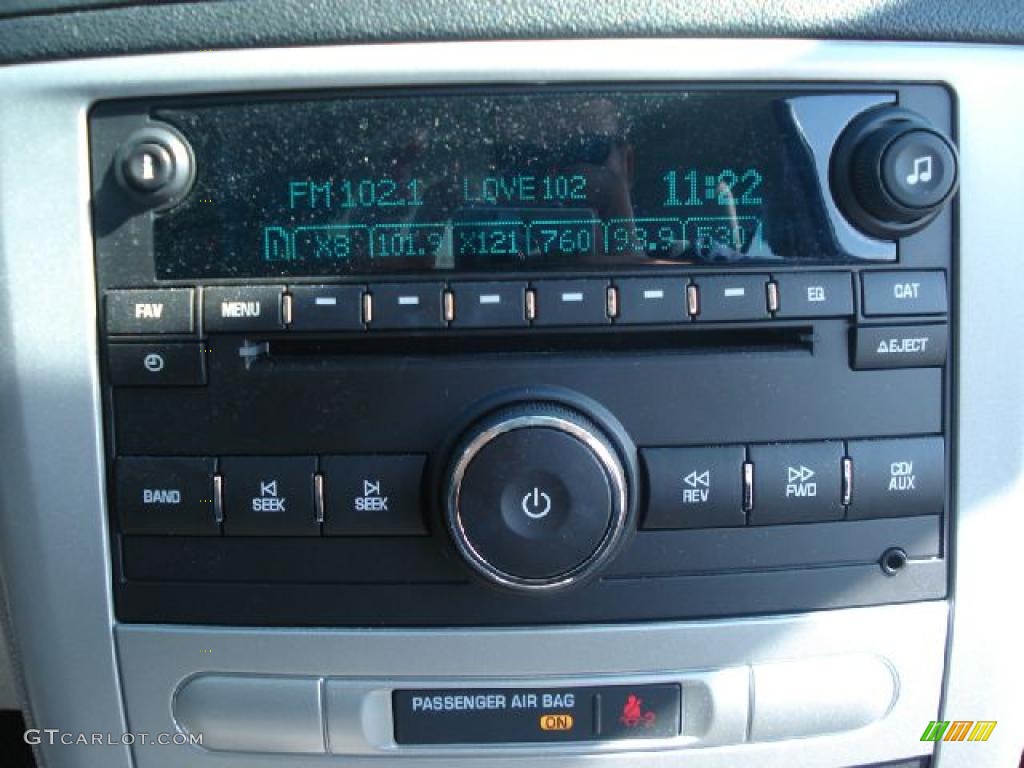 2010 Chevrolet Cobalt LS Coupe Controls Photo #45675532