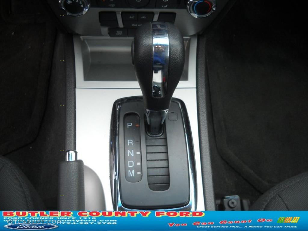 2011 Fusion SE V6 - Blue Flame Metallic / Medium Light Stone photo #23