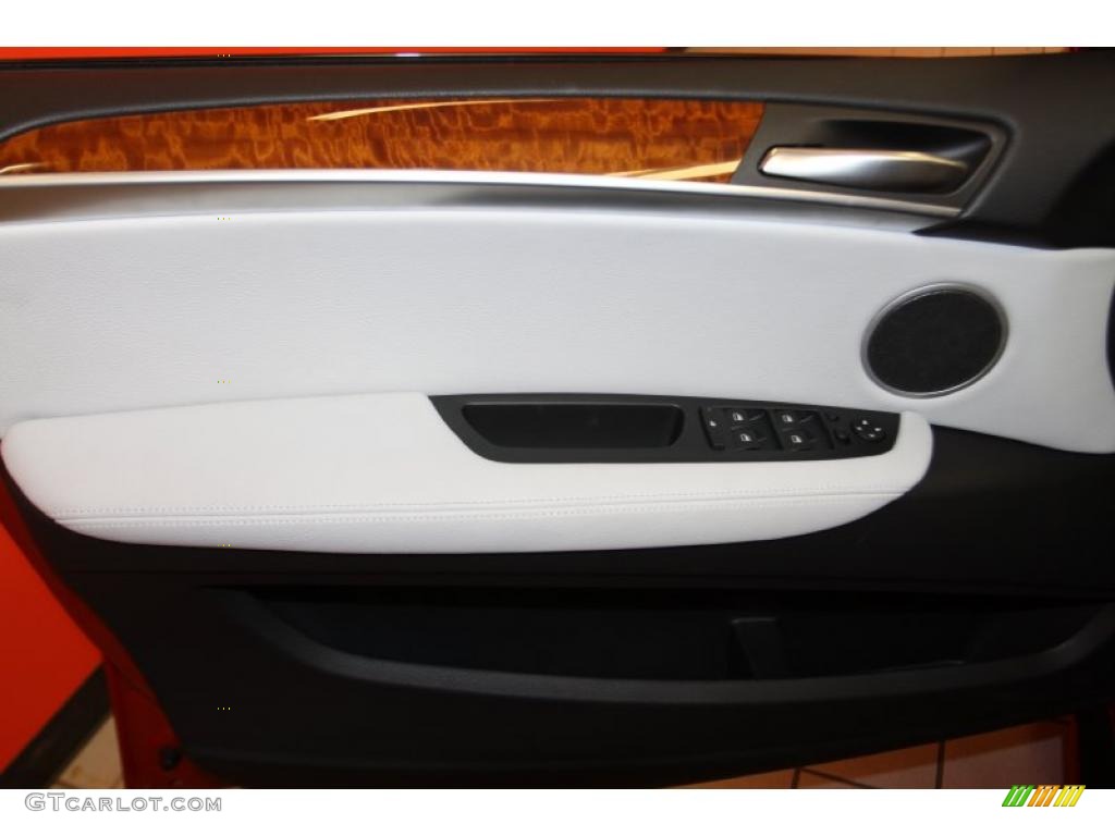 2011 BMW X5 M M xDrive Silverstone II Door Panel Photo #45679070