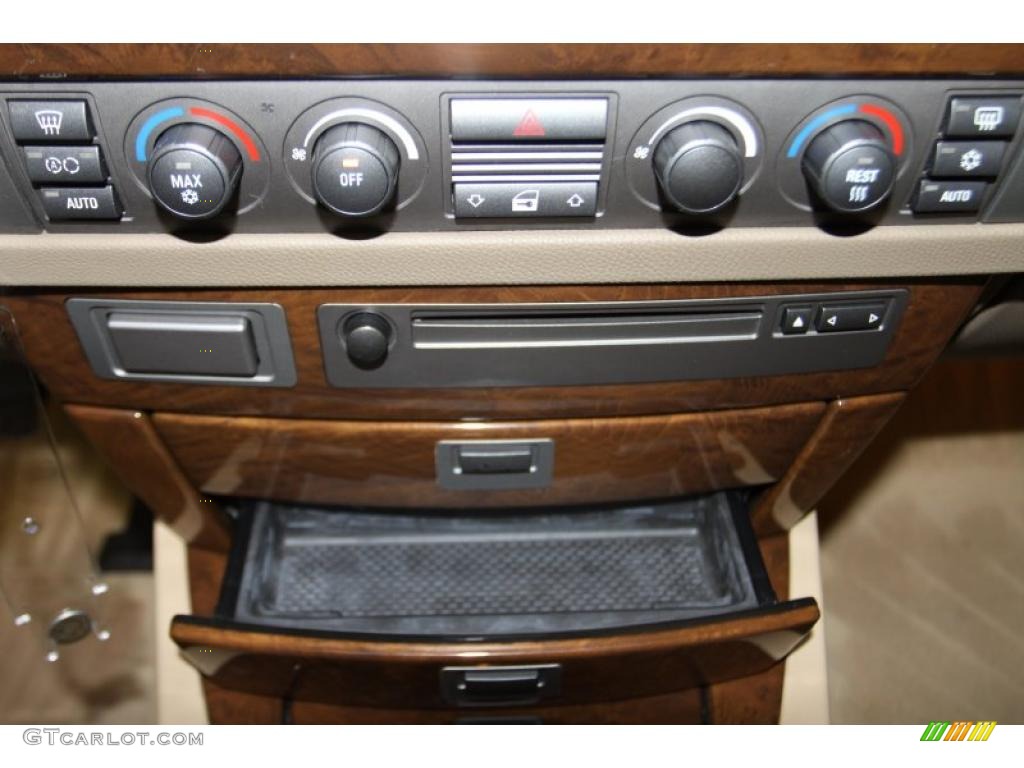 2004 7 Series 745Li Sedan - Orient Blue Metallic / Dark Beige/Beige III photo #35