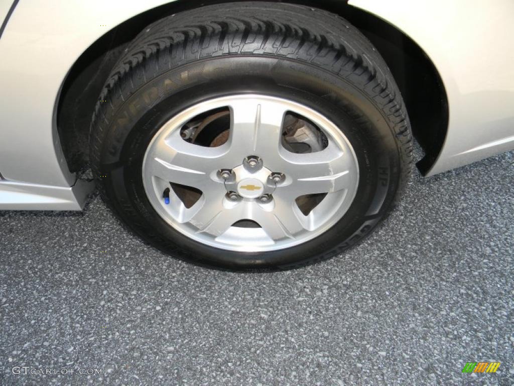 2004 Chevrolet Malibu Maxx LT Wagon Wheel Photo #45687130