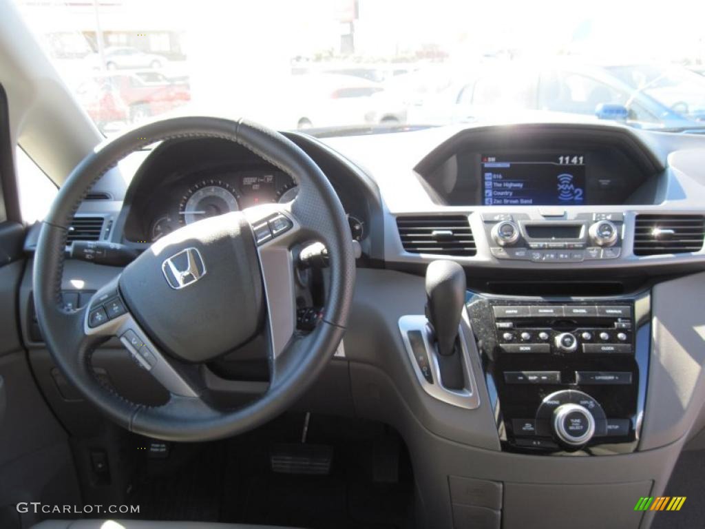 2011 Honda Odyssey EX-L Gray Dashboard Photo #45692288