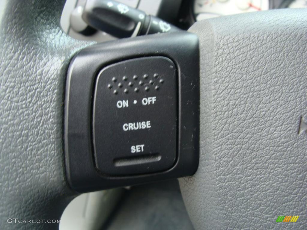 2004 Dodge Durango ST 4x4 Controls Photo #45692844