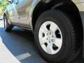 2007 Nissan Pathfinder S Wheel and Tire Photo