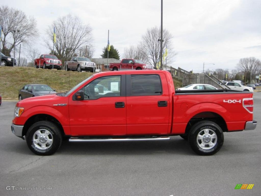 2011 F150 XLT SuperCrew 4x4 - Race Red / Steel Gray photo #1