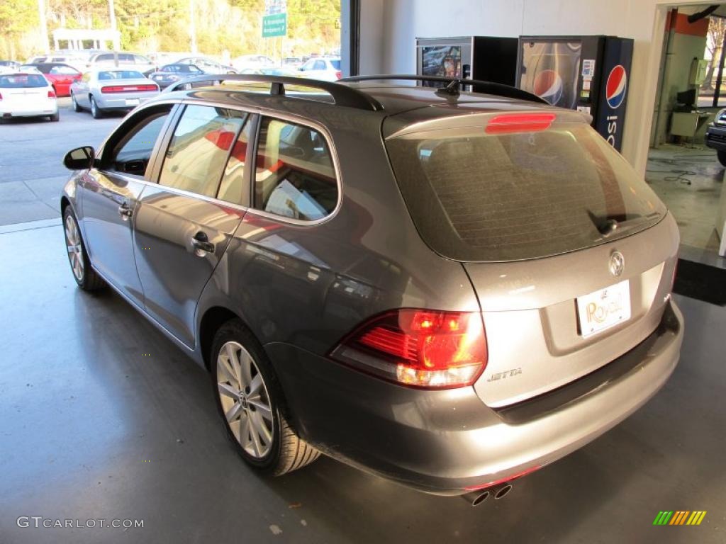 2011 Jetta TDI SportWagen - Platinum Gray Metallic / Titan Black photo #2